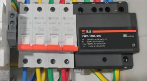 浪涌保護(hù)器怎么選？三大核心指標(biāo)+三大實(shí)戰(zhàn)策略助您精準(zhǔn)選型-易造