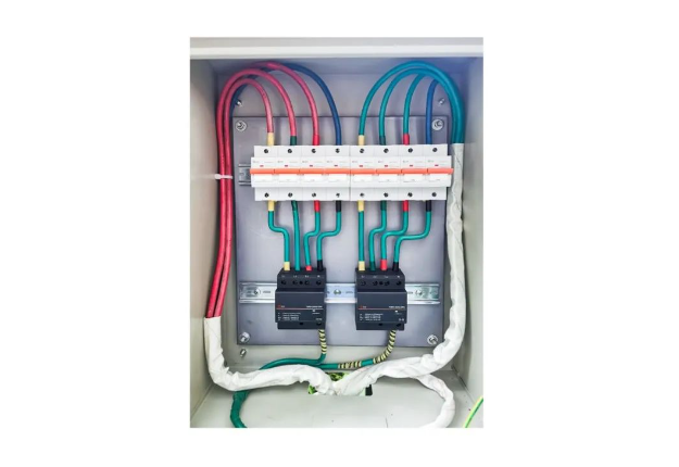 配電箱一級(jí)浪涌保護(hù)器該怎么選